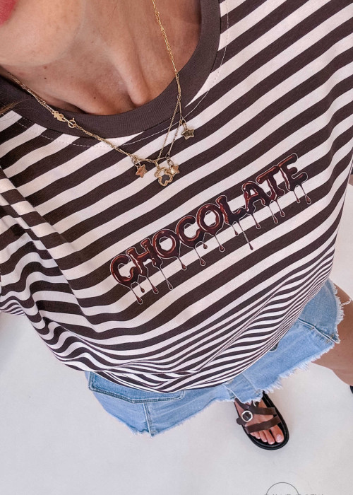 T-shirt Chocolate napis rozpływający - paseczki czekoladowe